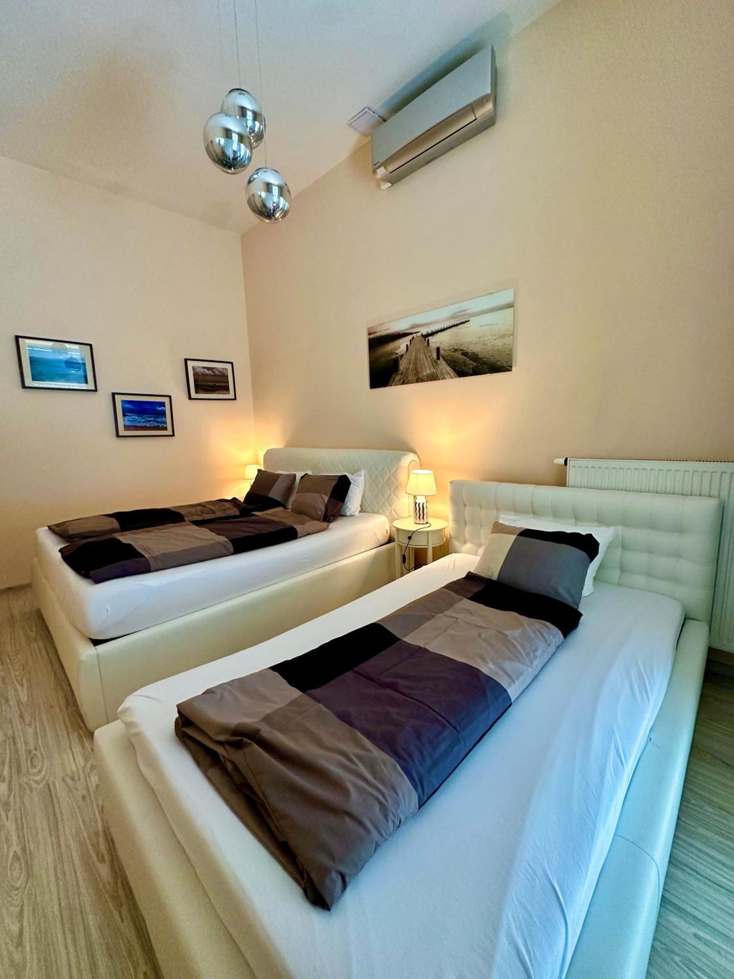 Princess Main Square Apartment Poprad Luaran gambar